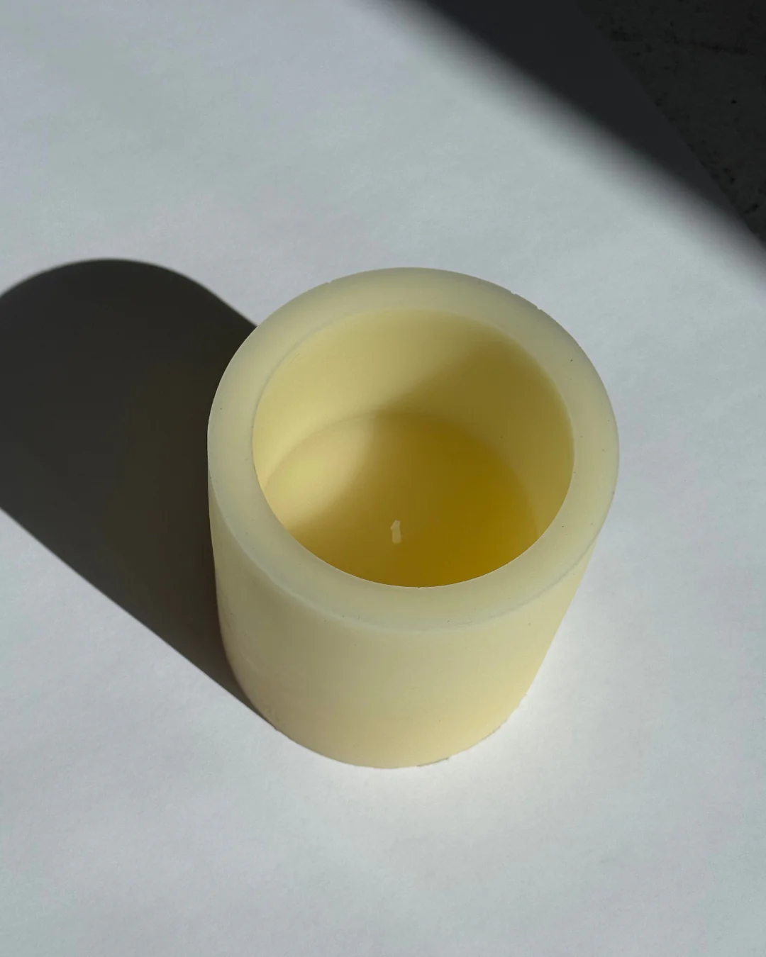 100% Beeswax Candle 'Lamp' - Image 4